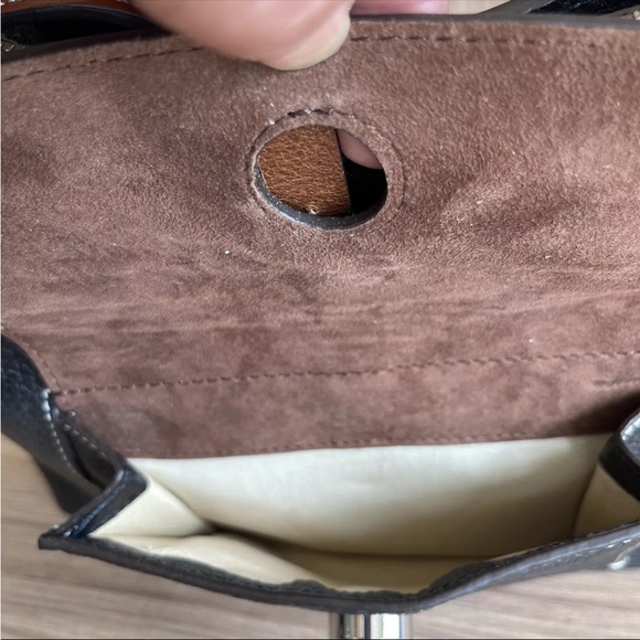 Pre-owned Dooney & Bourke Florentine Leather Hobo w/ wallet - Picture 9 of 16